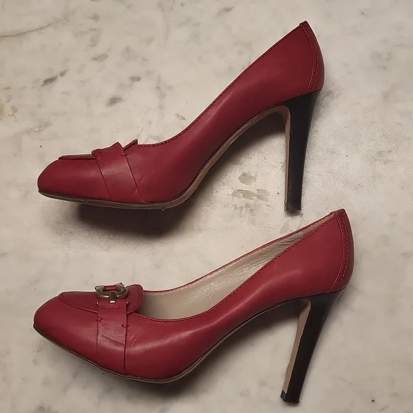 Hugo Boss pumps - Picture 2 of 4